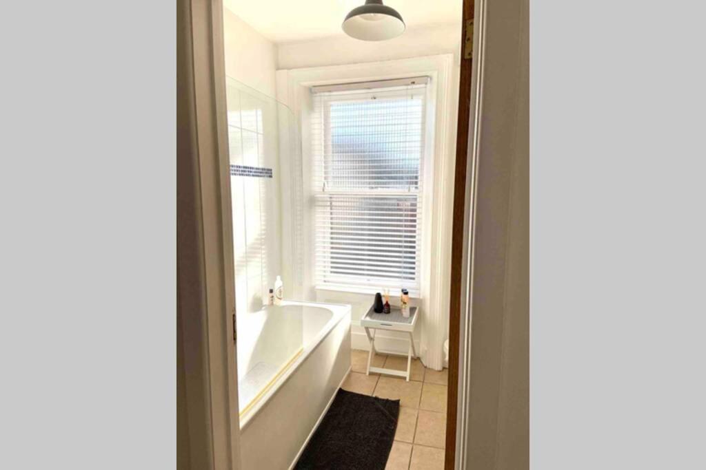 Flat 5 Eia House Leilighet Belfast Eksteriør bilde